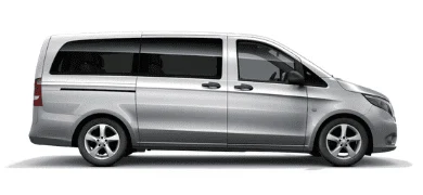 Srebrny minibus przedstawiony jako opcja Economy Minibus
